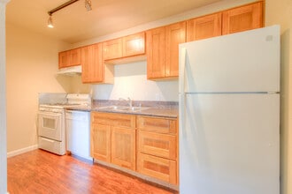 Building Photo - Sunset Village Apartments