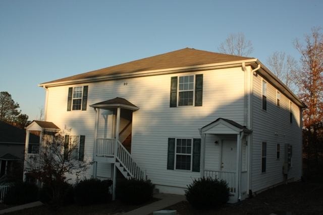 Primary Photo - 810 Hood Rd