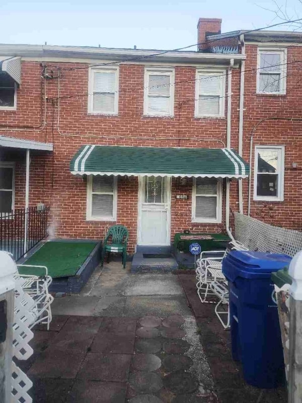 Building Photo - 1086 Tunbridge Rd