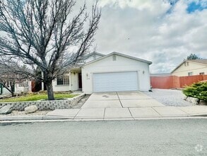 Building Photo - 17878 Empire Ct