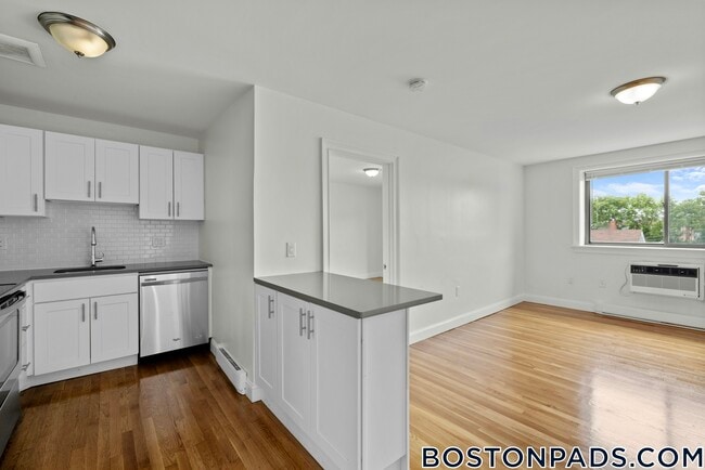 Foto del edificio - 134 Summer St