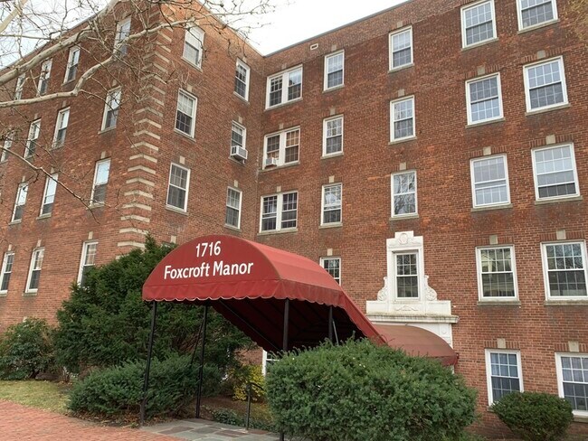 Foto del edificio - 1716 Cambridge St