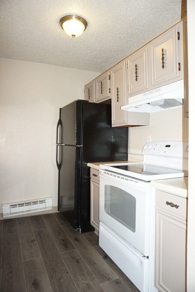 Building Photo - 4419 Val Verde Ct