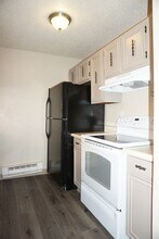Building Photo - 4419 Val Verde Ct