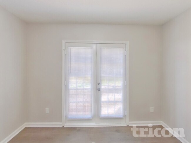 Building Photo - 417 Havenbrook Way NW