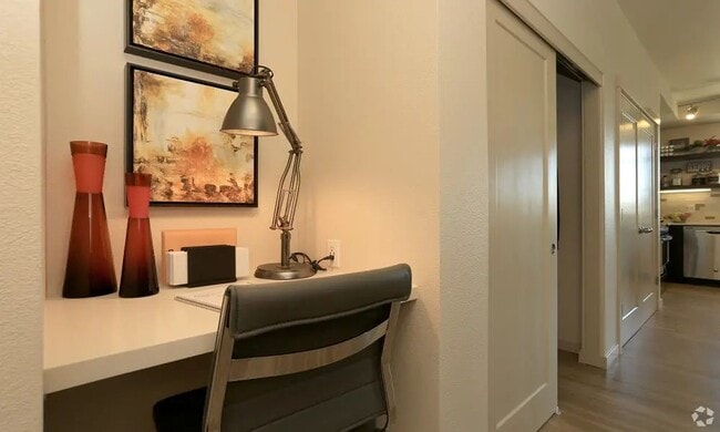 Foto del edificio - SPACIOUS 1 BED/ 1 BATH APARTMENT IN LOWER MANHATTAN