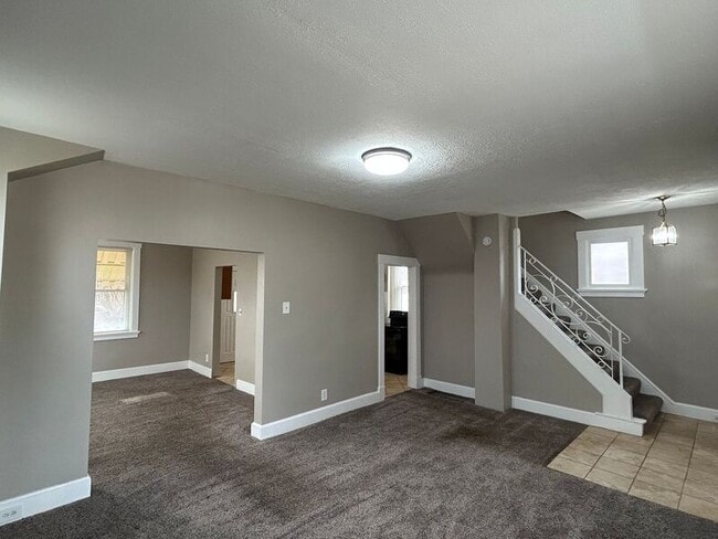 Building Photo - 4131 St Martins Pl