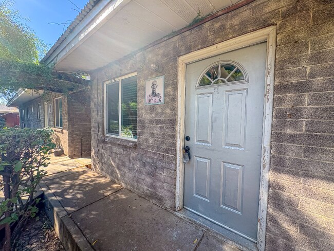 Foto del edificio - 2222 S Rural Rd