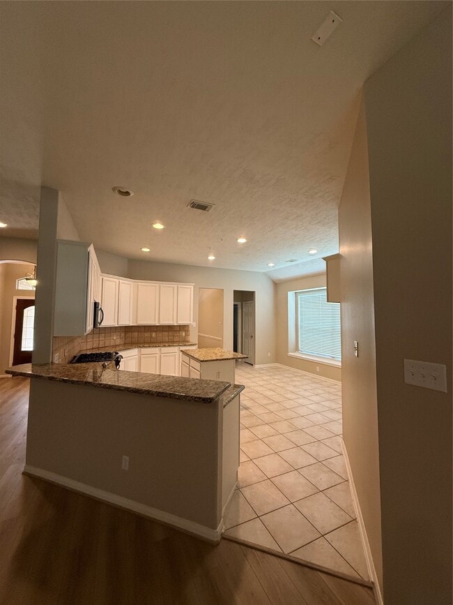 Building Photo - 20918 Golden Sycamore tr