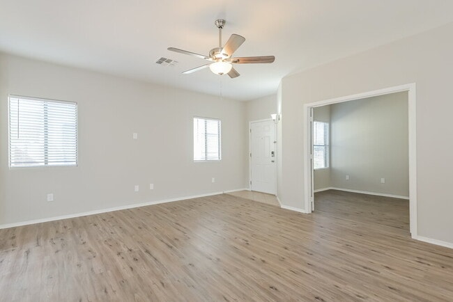 Foto del edificio - 14430 S Camino Tierra Monte