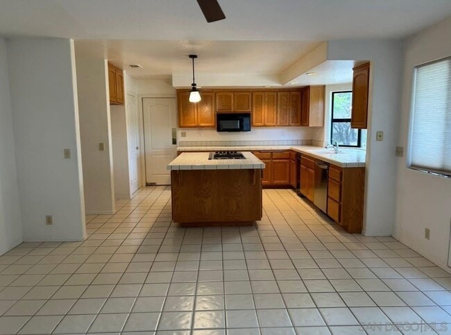 Building Photo - 15520 Indian Head Ct