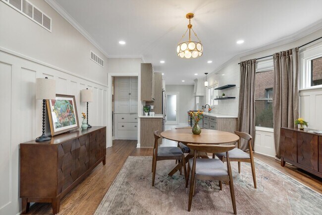 Foto del edificio - 1456 Virginia Park St