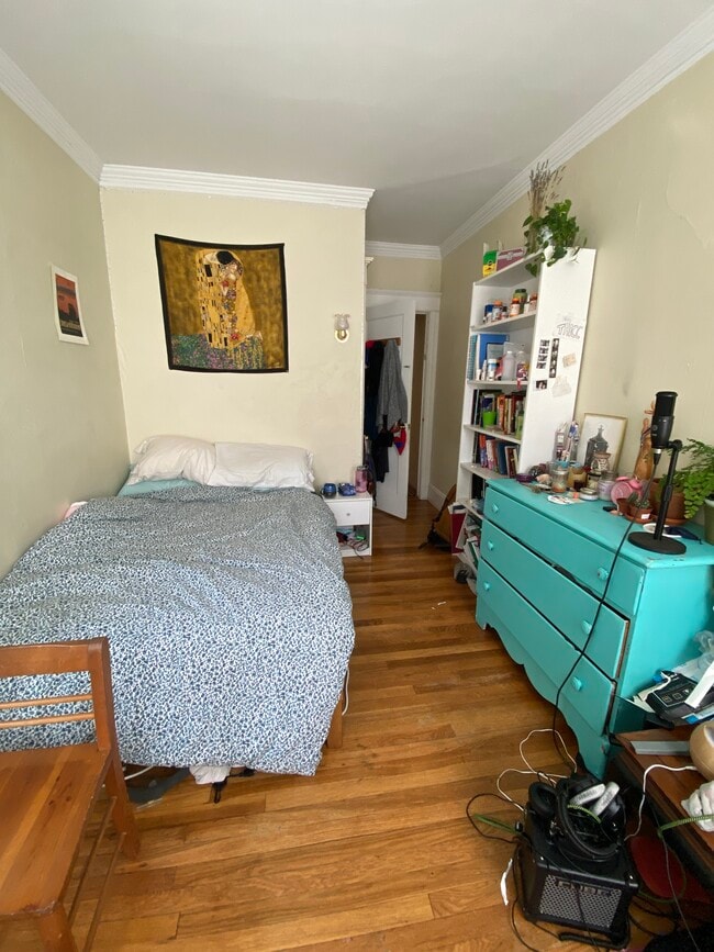 Building Photo - 28 Quint Ave