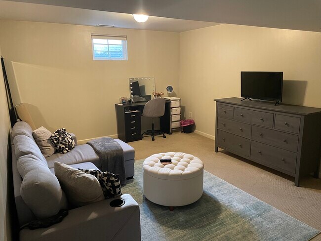 Office - 1975 Little Meadow Rd