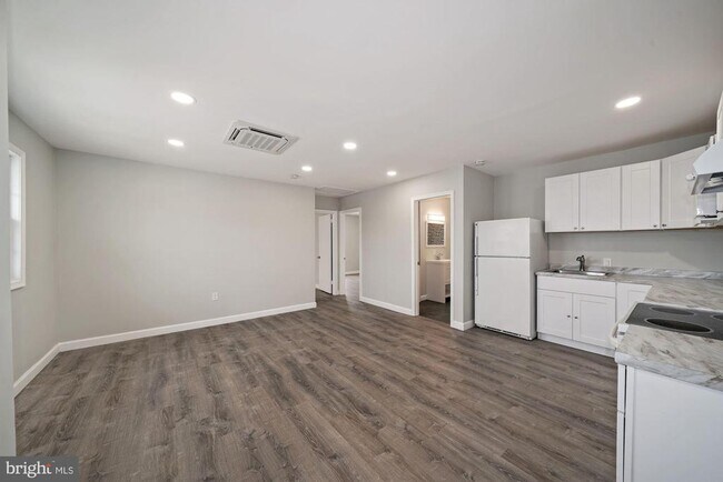 Foto del edificio - 22929 Frederick Rd