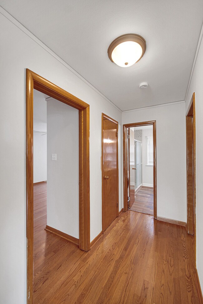 Foto del edificio - 9600 Kilpatrick Ave