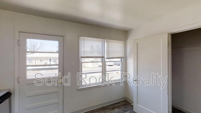 Building Photo - 1216 Janes Ln