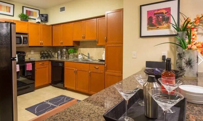 Foto del edificio - 3333 Weslayan St