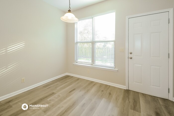 Foto principal - 1270 Easterwood Blvd
