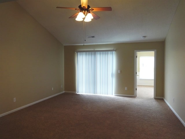 Building Photo - 5018 Thornton Dr