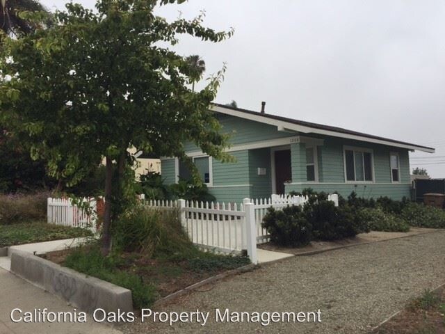 Building Photo - 1254-1268 E Santa Clara St