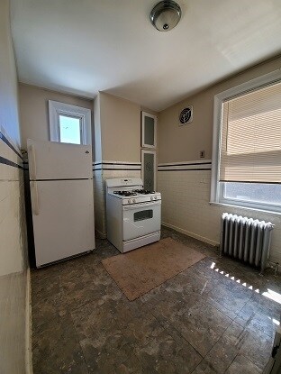 Building Photo - 262 Fowler Ave