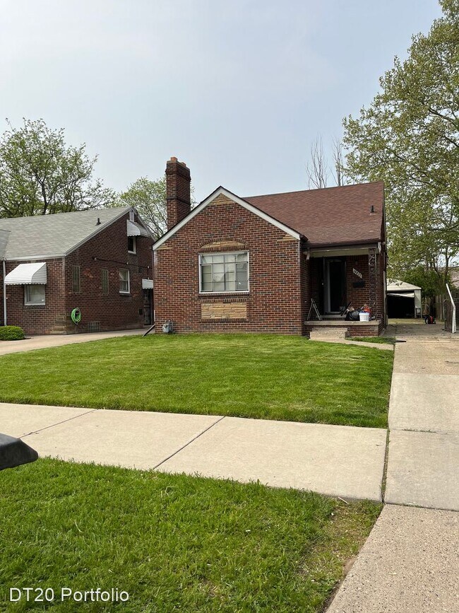 Building Photo - 3 br, 1 bath House - 14435 Rossini Dr