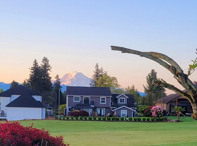 Foto del edificio - 3103 196th Ave Ct E