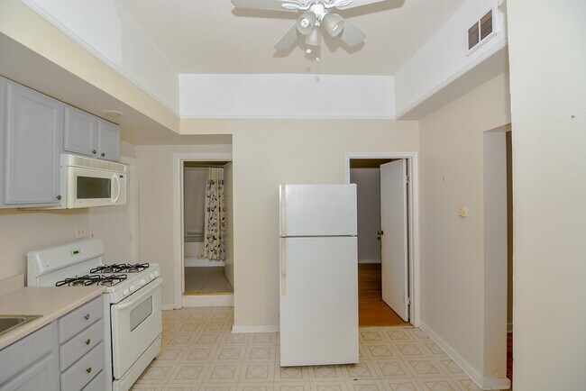 Foto del edificio - 1741 W Huron St