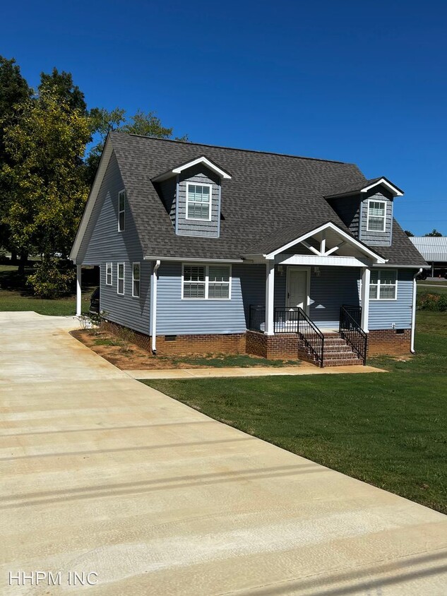 Primary Photo - 3 br, 2 bath House - 833 JC Mauldin Hwy