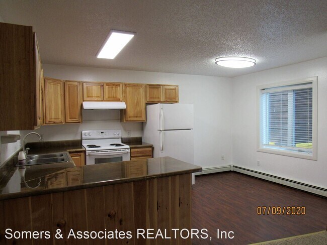 Building Photo - 656 Ouida Way