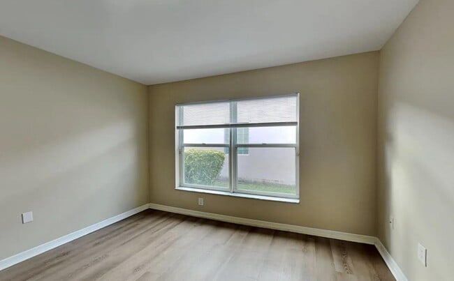 Foto del edificio - 171 Carol Susan Ln