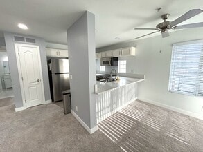 Building Photo - 2100 Jetty Rock Dr