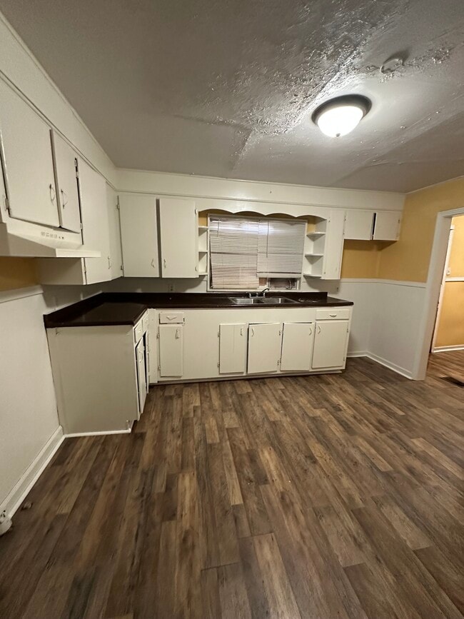 Building Photo - 1736 Gibralter Dr