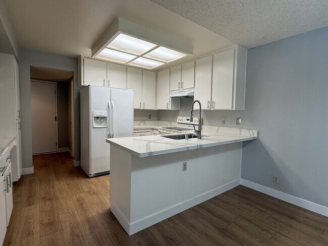 Photo - Clean and Spacious 3 Bedroom 1.5 Bath Townhouse Just Steps from Martial Cottle Park!