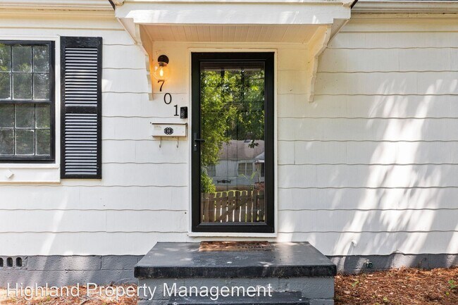 Building Photo - 2 br, 1 bath House - 701 Glascock St.