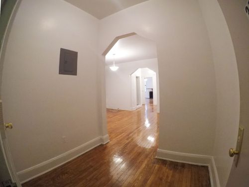 Foto del edificio - 348 W 23rd St