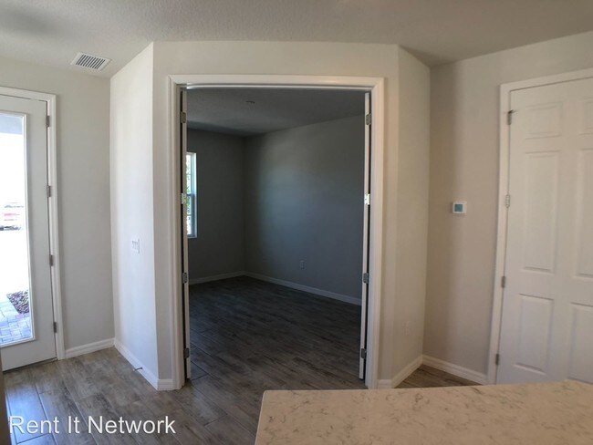 Foto del edificio - 4 br, 3.5 bath House - 7111 Bowspirit Pl