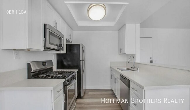 Foto del edificio - 1320 N Sierra Bonita Ave