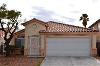 Building Photo - 7881 W Rainshower Dr