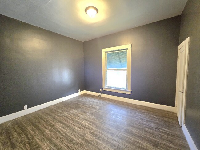 Foto del edificio - 435 S 18th St