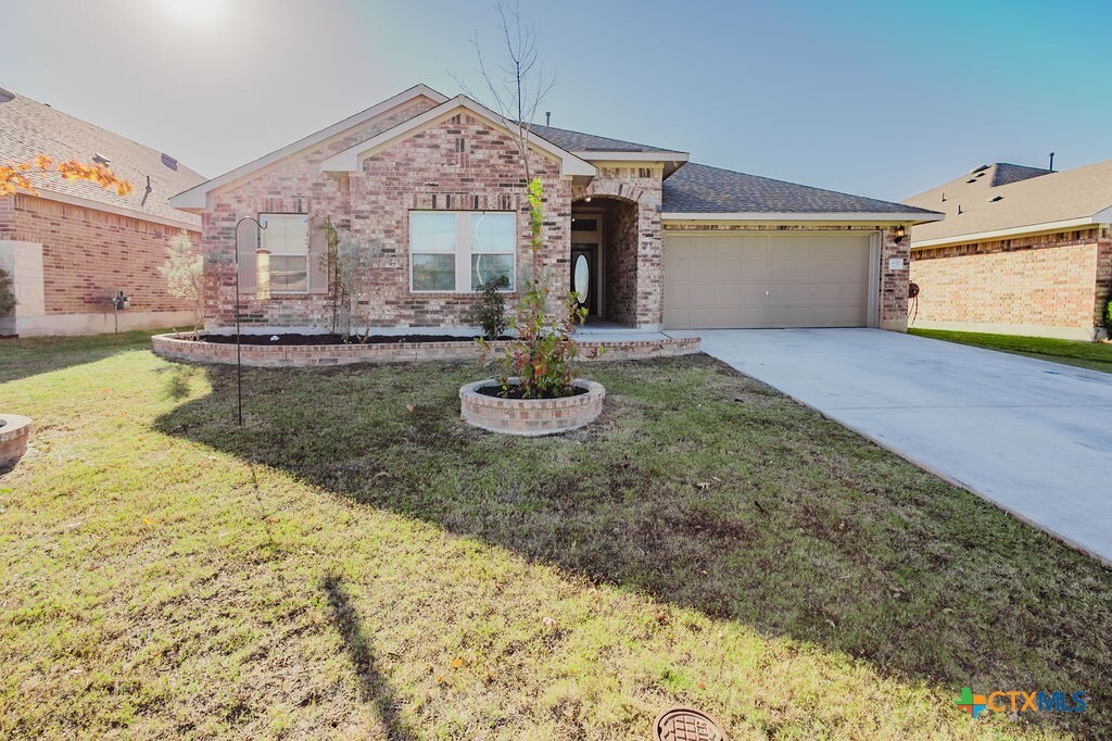 Foto principal - 632 Ridge Meadow Dr