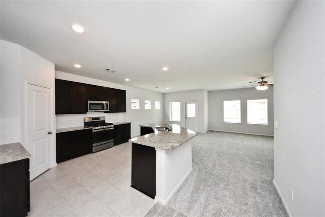 Building Photo - 15102 Wiltshire Castle Ln