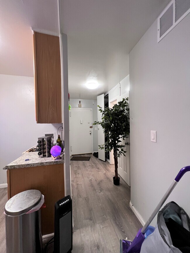 Foto del edificio - 280 Marin Blvd