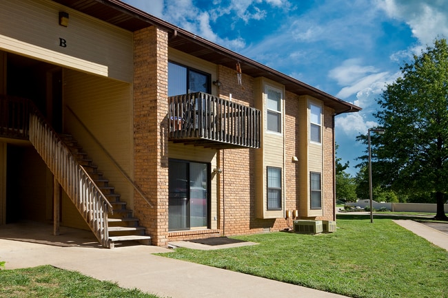 Exterior - Catalpa East