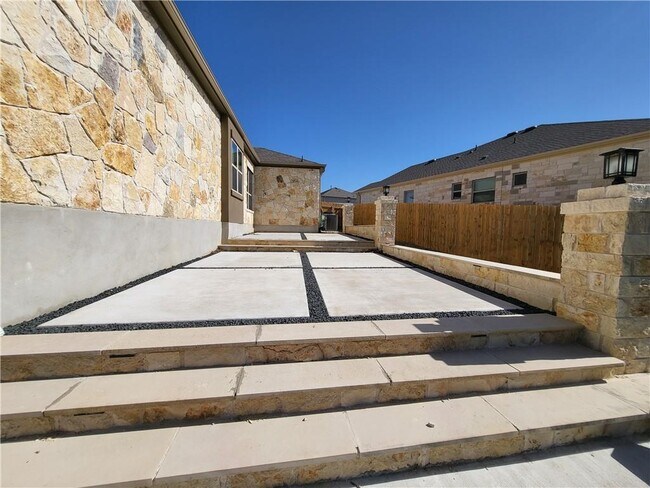 Building Photo - 3750 E Palm Valley Blvd