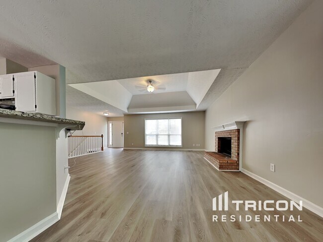 Foto del edificio - 2114 Lindley Ln