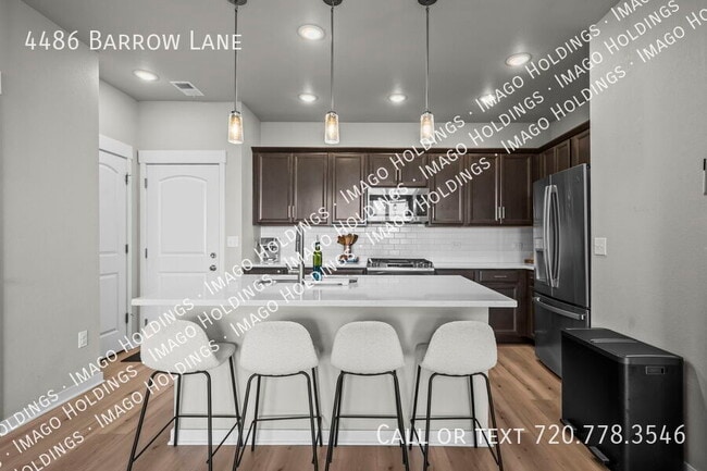 Foto del edificio - 4486 Barrow Ln