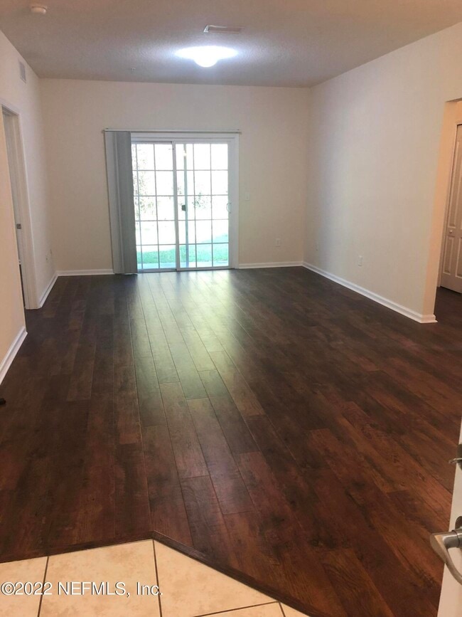 Building Photo - 4990 Key Lime Dr