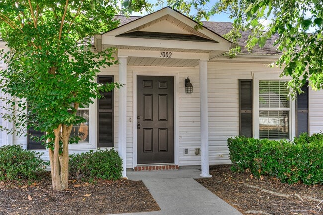 Building Photo - 7002 Reagan Cir